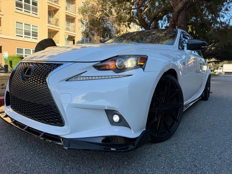Lexus IS 250 RWD 2015