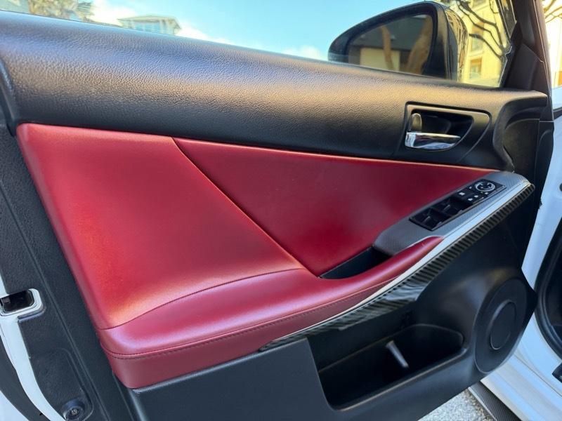 Lexus IS 250 RWD 2015