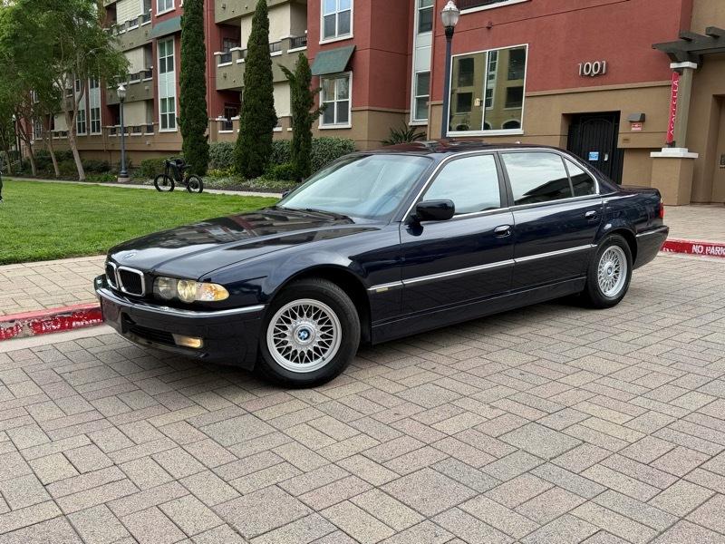 BMW 7-Series 740iL 2001