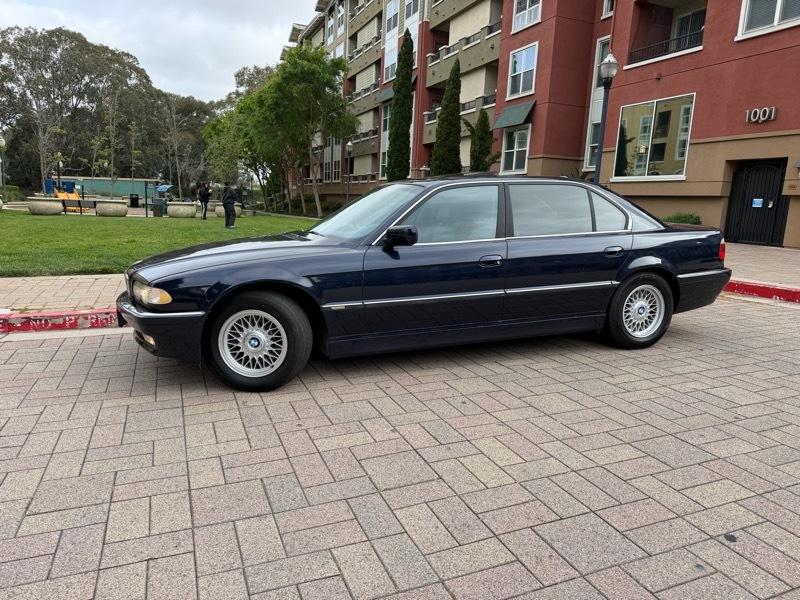 BMW 7-Series 740iL 2001