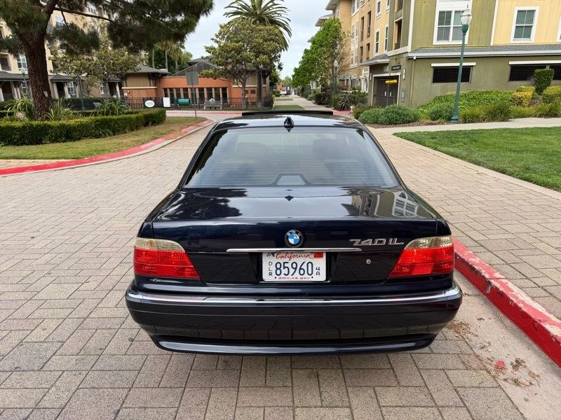 BMW 7-Series 740iL 2001