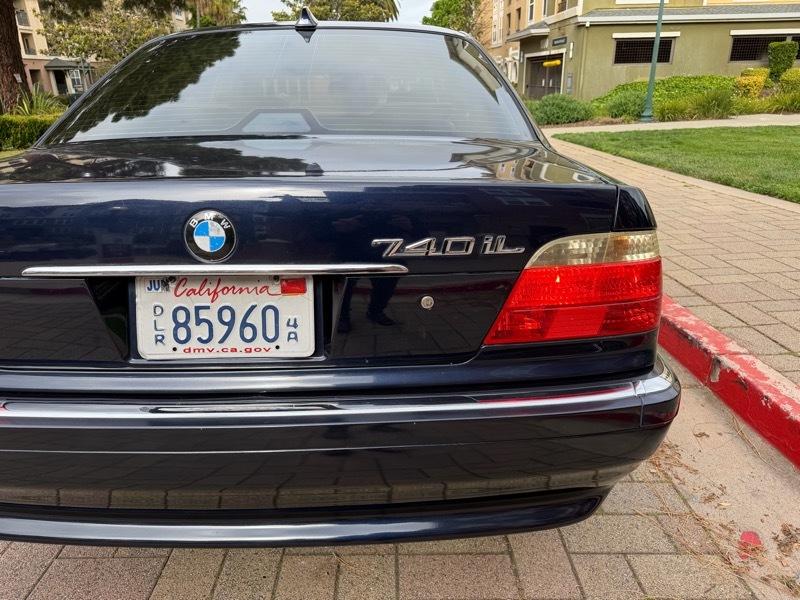 BMW 7-Series 740iL 2001