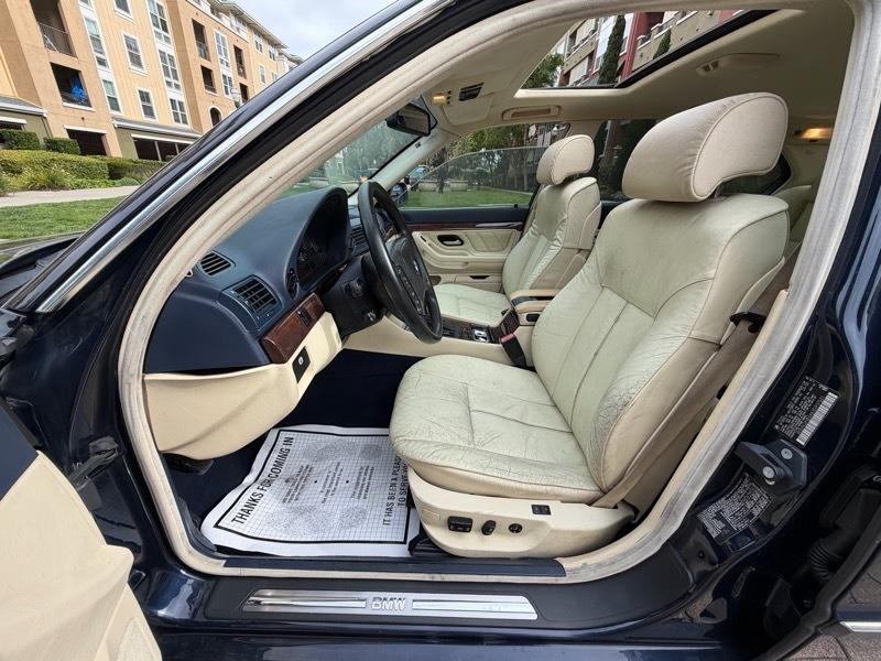BMW 7-Series 740iL 2001