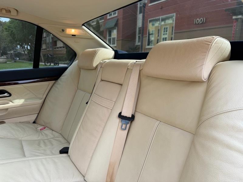 BMW 7-Series 740iL 2001
