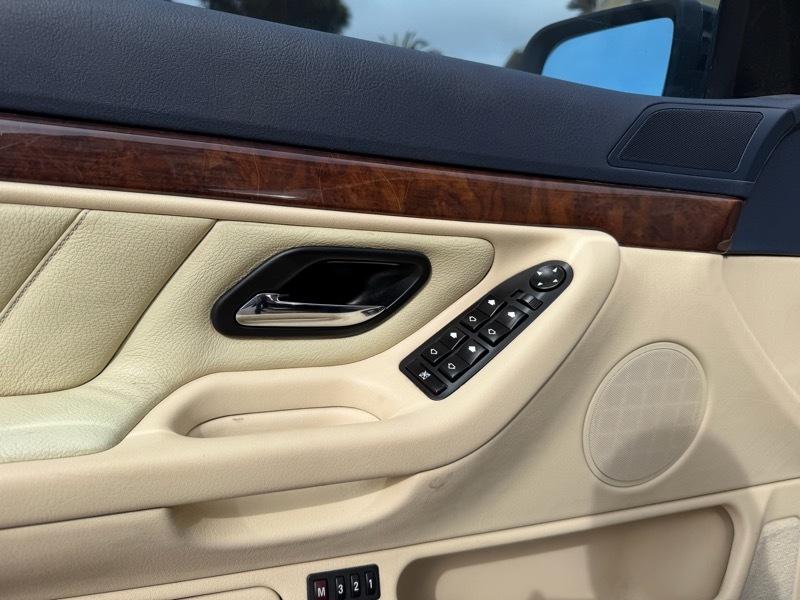 BMW 7-Series 740iL 2001