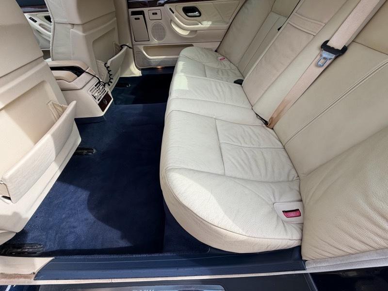BMW 7-Series 740iL 2001