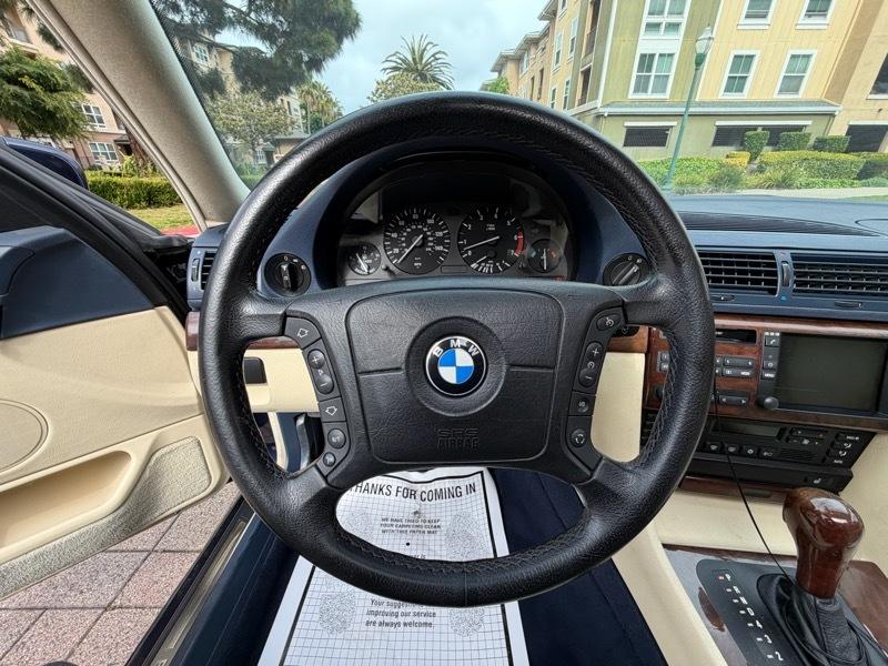 BMW 7-Series 740iL 2001