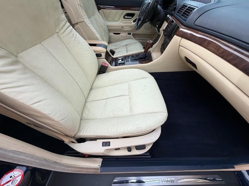 BMW 7-Series 740iL 2001
