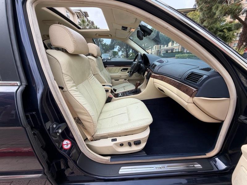 BMW 7-Series 740iL 2001