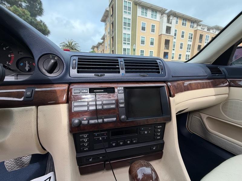 BMW 7-Series 740iL 2001