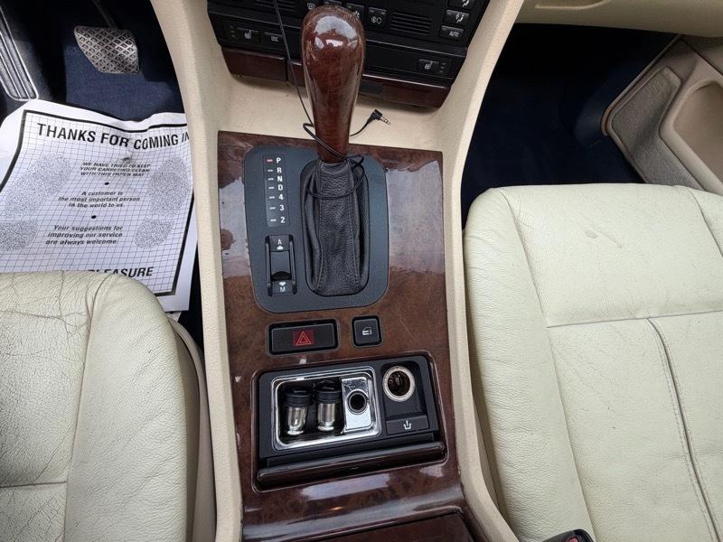 BMW 7-Series 740iL 2001