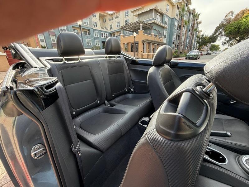 Volkswagen Beetle 2.0T Turbo Convertible 2013