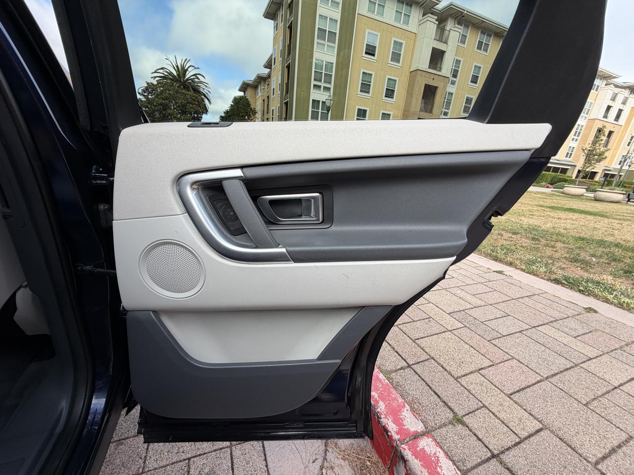 Land Rover Discovery Sport SE 2016