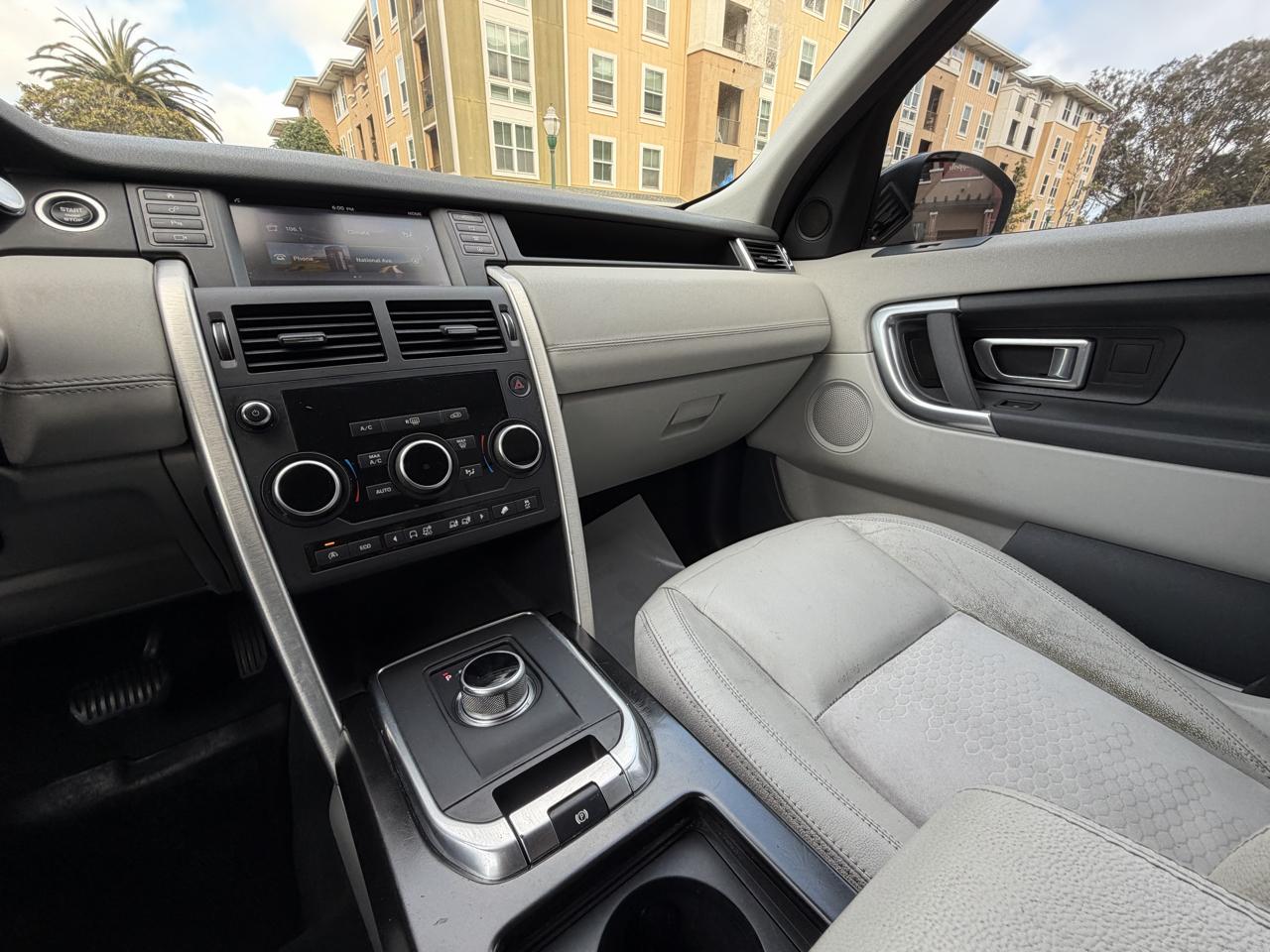 Land Rover Discovery Sport SE 2016
