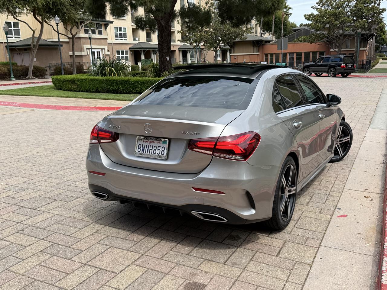 Mercedes-Benz A-Class A 220 4MATIC Sedan 2019