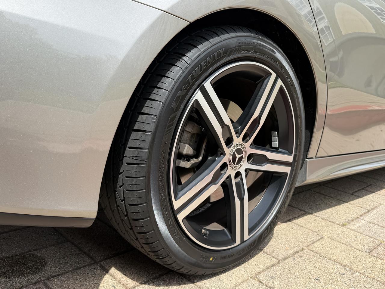 Mercedes-Benz A-Class A 220 4MATIC Sedan 2019