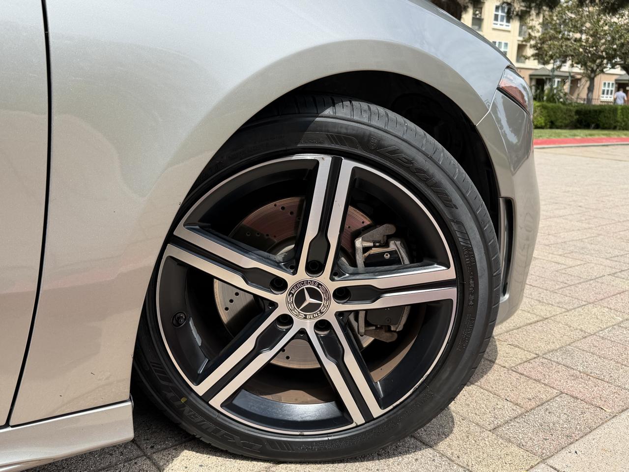 Mercedes-Benz A-Class A 220 4MATIC Sedan 2019