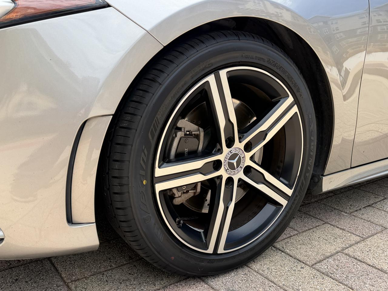 Mercedes-Benz A-Class A 220 4MATIC Sedan 2019