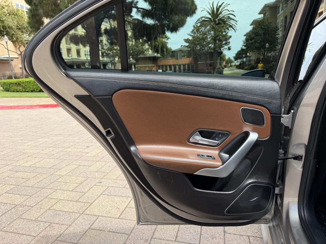 Mercedes-Benz A-Class A 220 4MATIC Sedan 2019