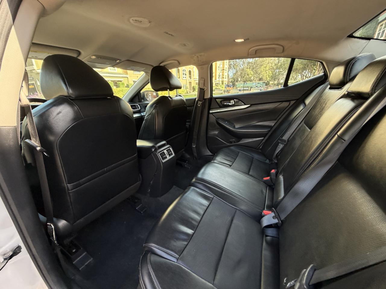 Nissan Maxima 3.5 SV 2022