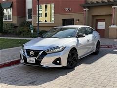 2022 Nissan Maxima 