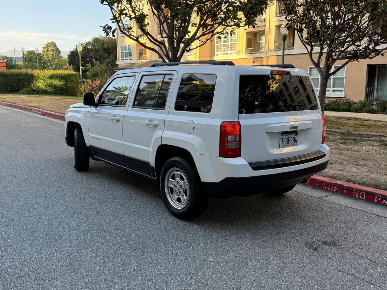 Jeep Patriot Sport 2WD 2014