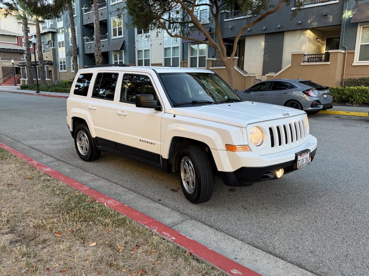 Jeep Patriot Sport 2WD 2014