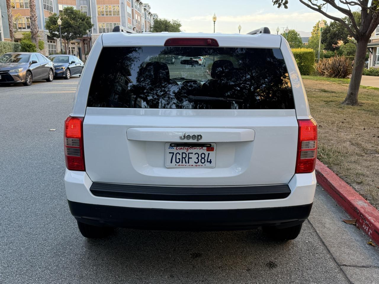 Jeep Patriot Sport 2WD 2014