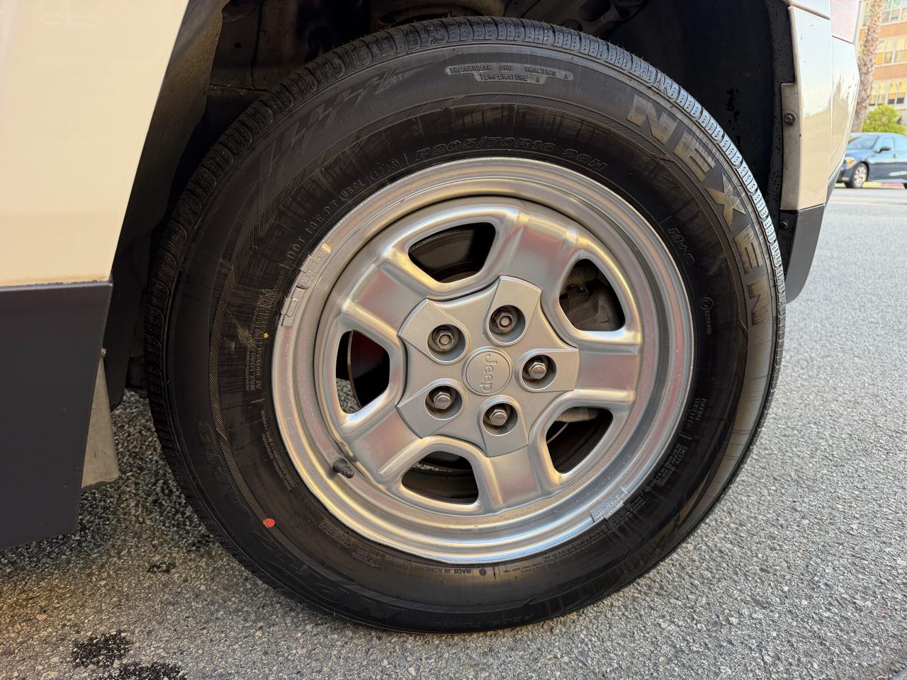 Jeep Patriot Sport 2WD 2014