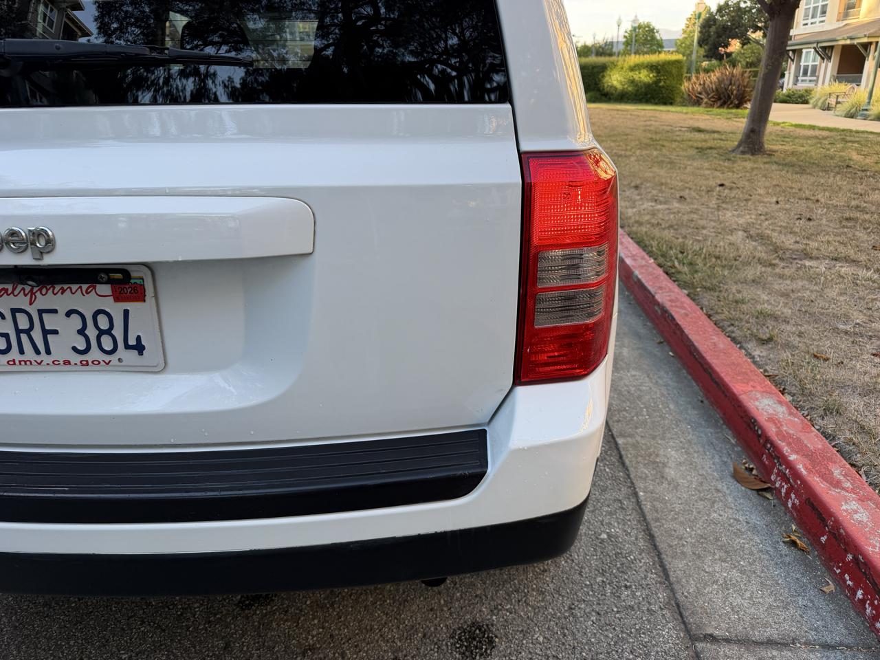 Jeep Patriot Sport 2WD 2014