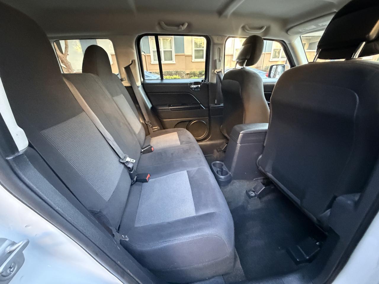 Jeep Patriot Sport 2WD 2014