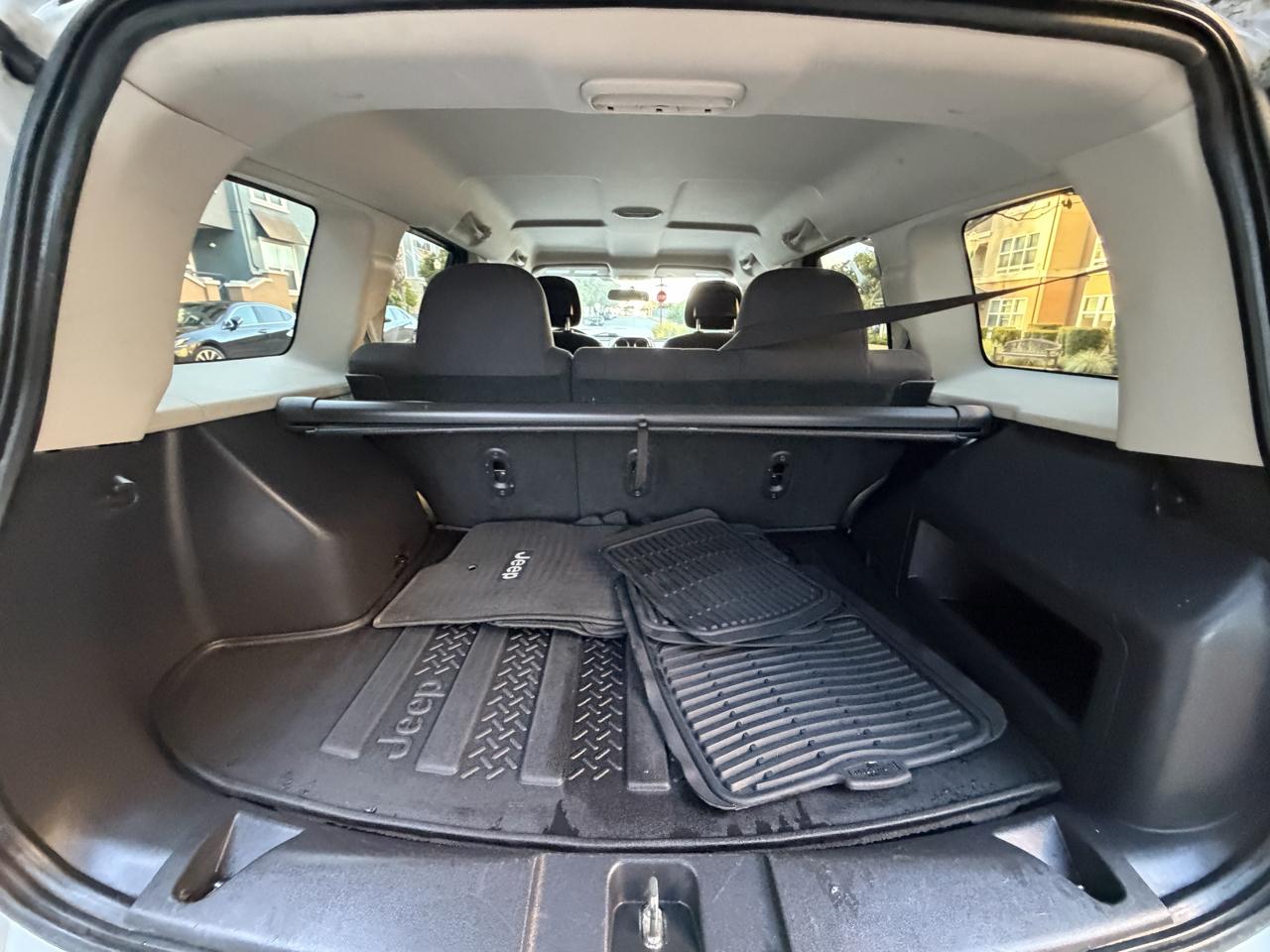 Jeep Patriot Sport 2WD 2014
