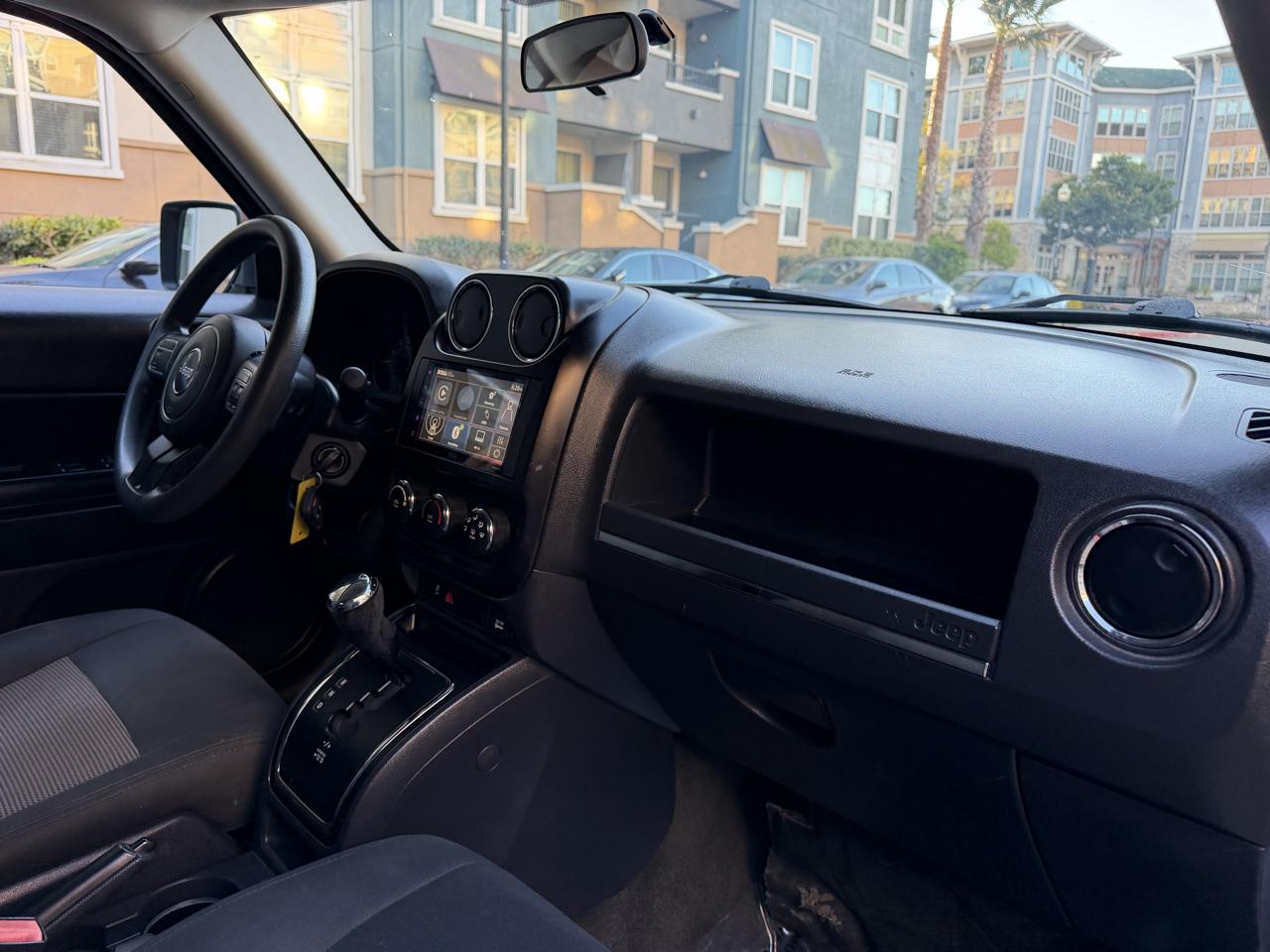 Jeep Patriot Sport 2WD 2014
