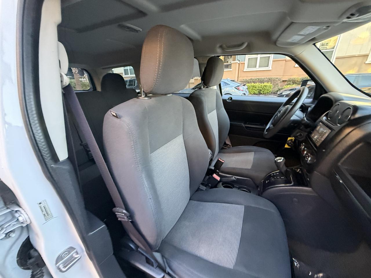 Jeep Patriot Sport 2WD 2014
