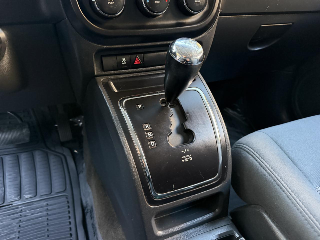 Jeep Patriot Sport 2WD 2014