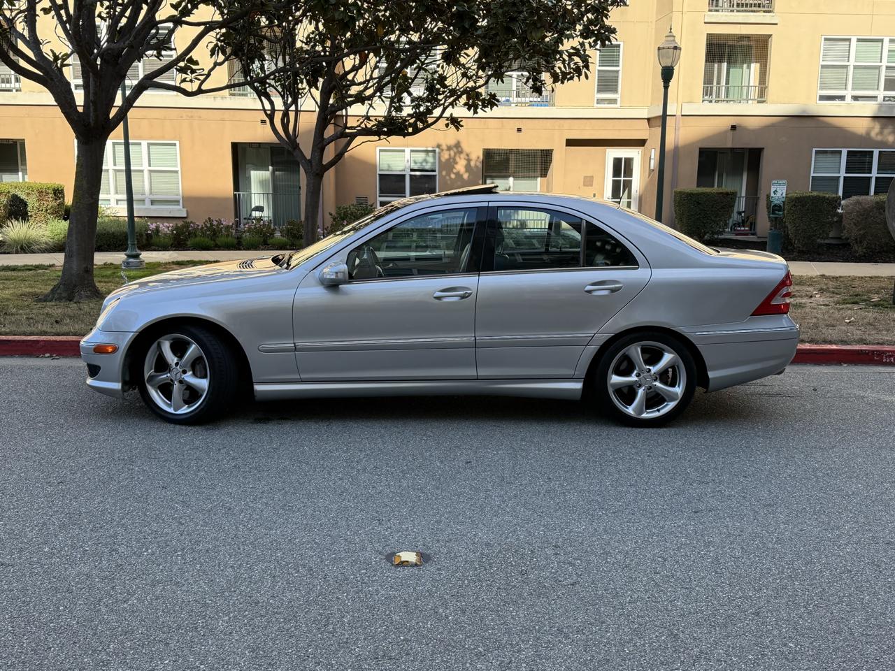 Mercedes-Benz C-Class C230 K Sport Sedan 2005