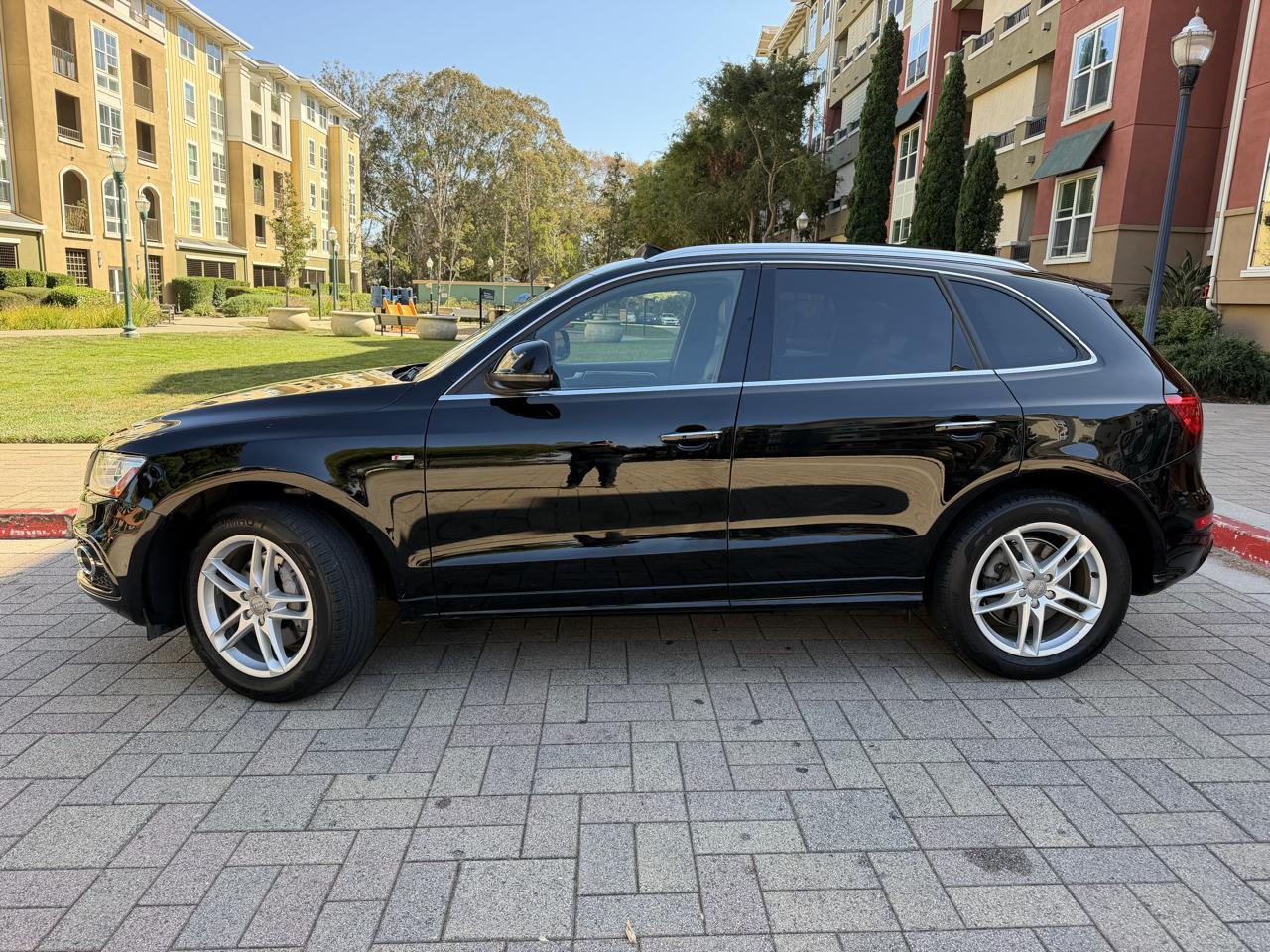 Audi Q5 3.0T Premium Plus quattro 2015