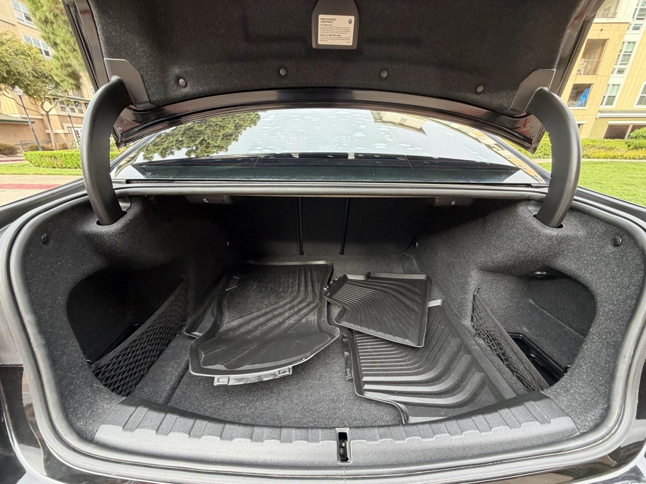 BMW 3-Series 330i 2020