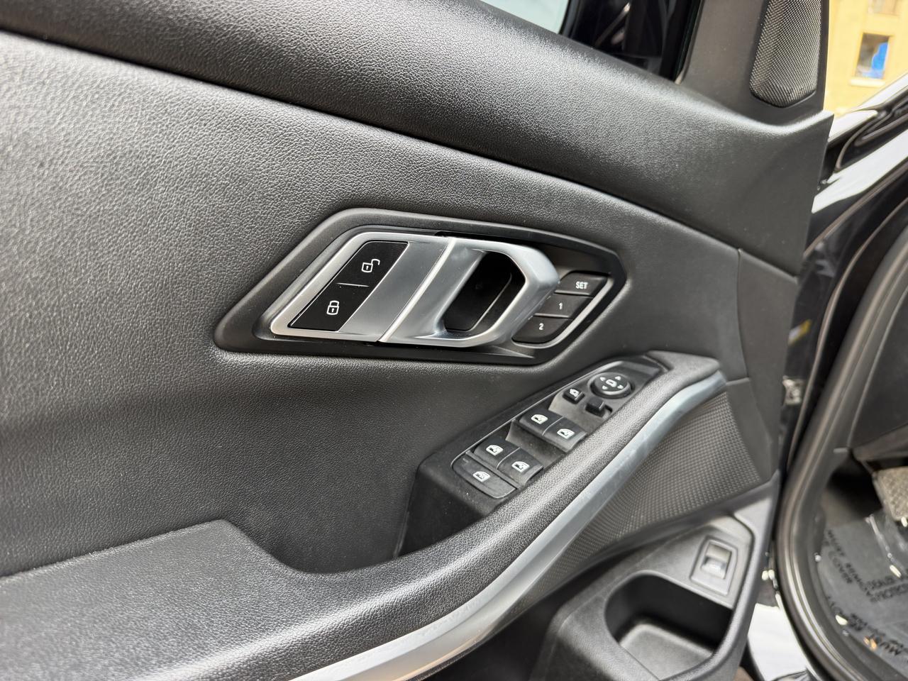 BMW 3-Series 330i 2020