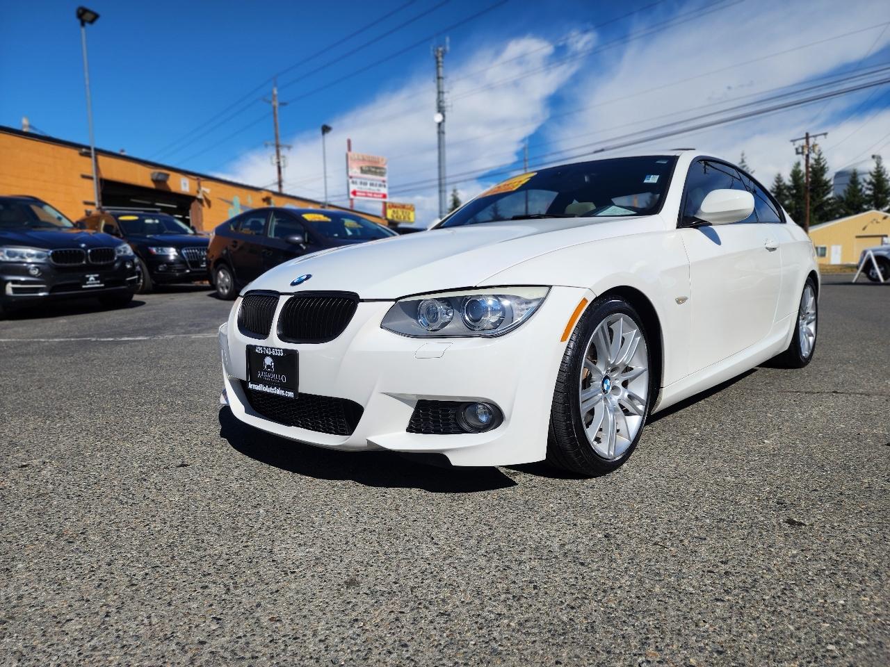 BMW 3 Series 328i Coupe 2011