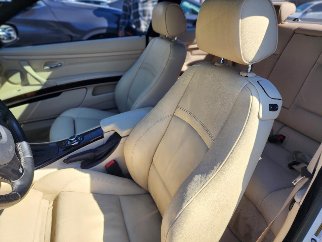 BMW 3 Series 328i Coupe 2011