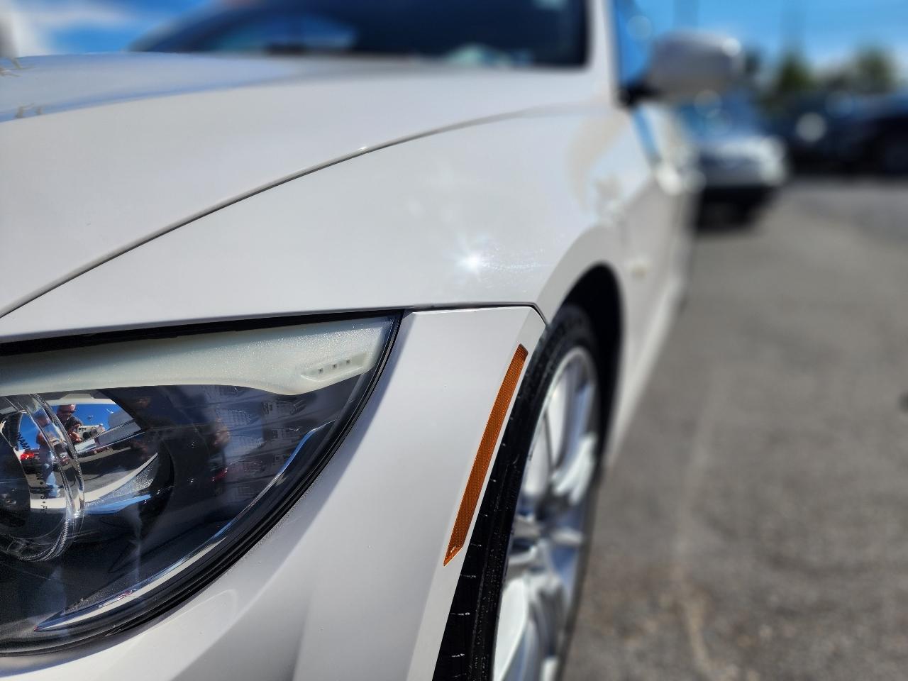 BMW 3 Series 328i Coupe 2011
