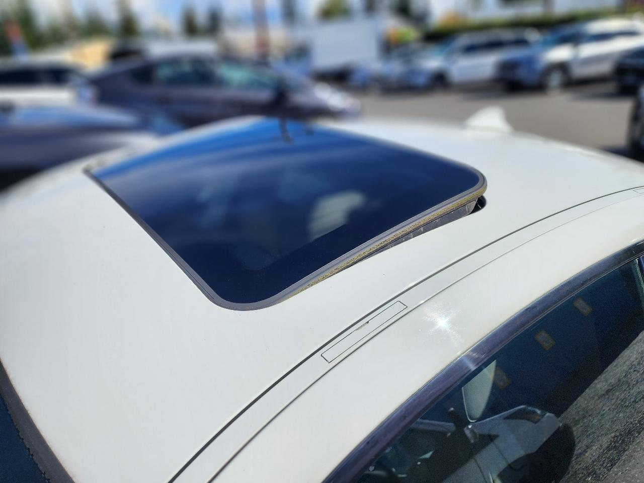BMW 3 Series 328i Coupe 2011