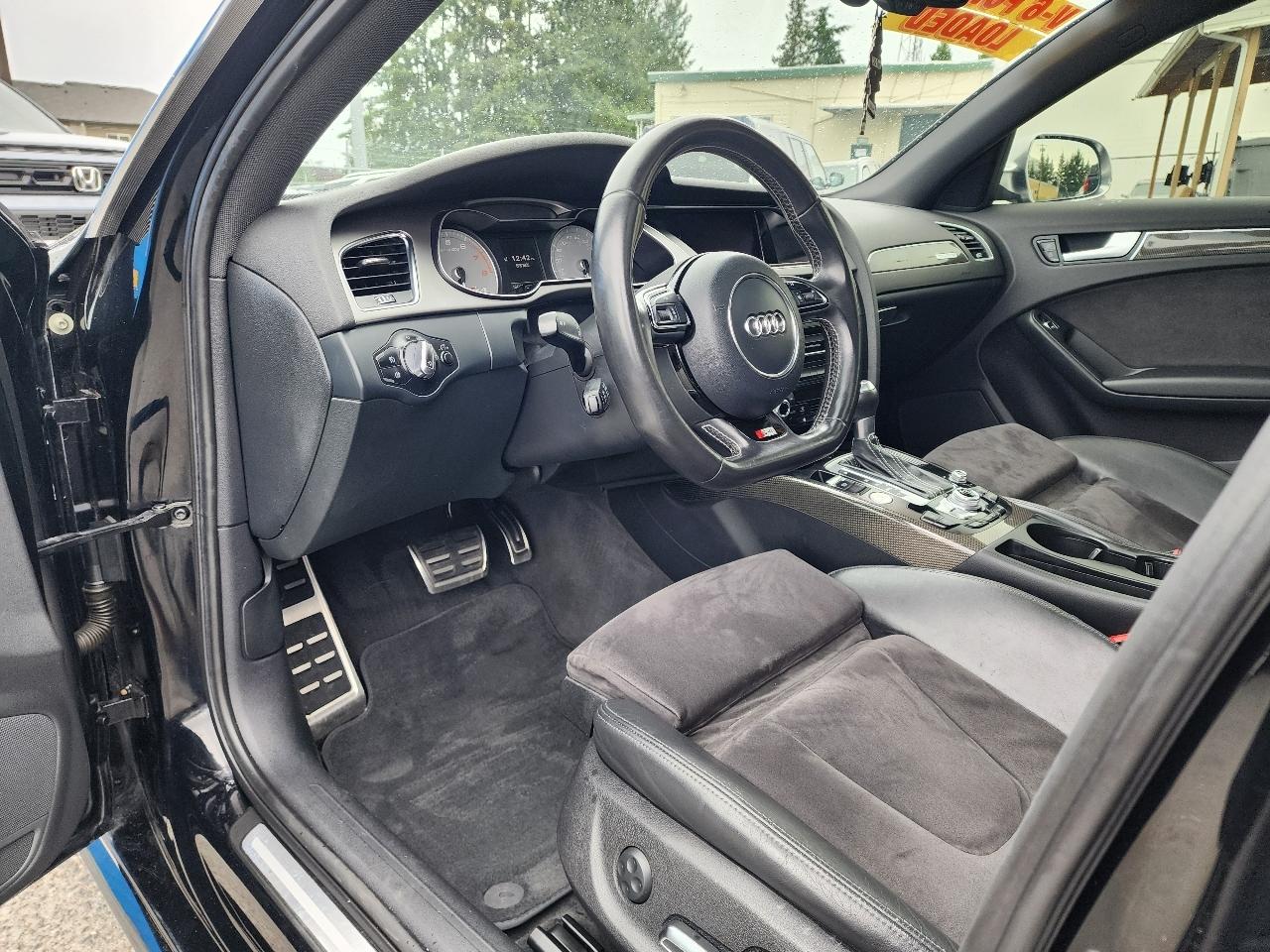 Audi S4 Premium Plus quattro 2013