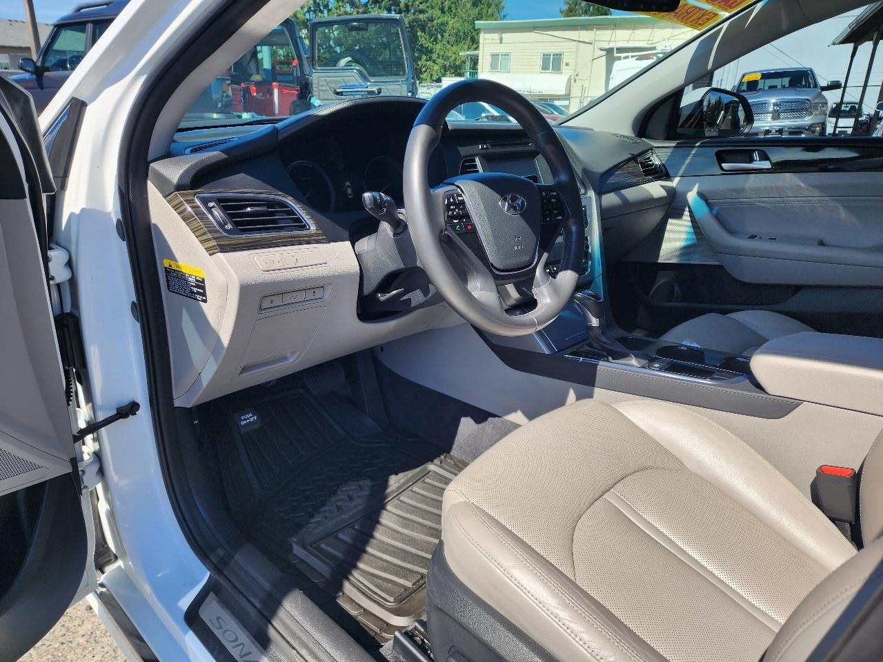 Hyundai Sonata Hybrid Limited 2017