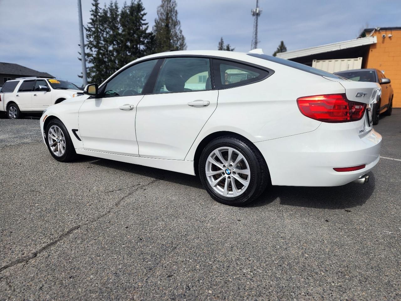 BMW 3 Series Gran Turismo  2015