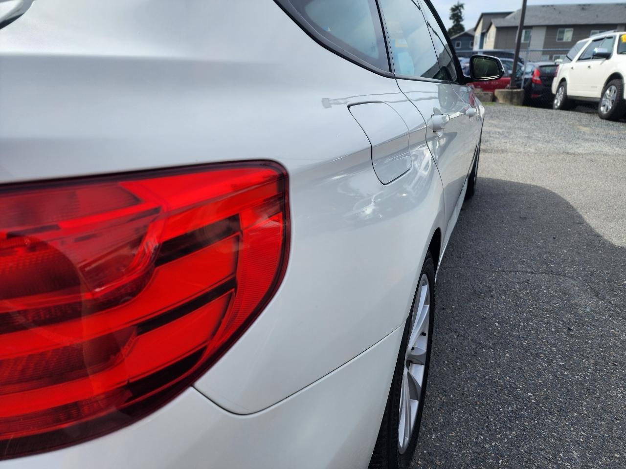 BMW 3 Series Gran Turismo  2015
