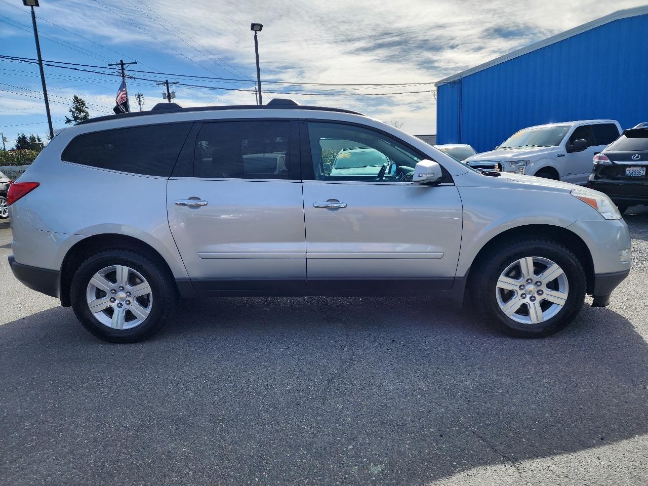 Chevrolet Traverse LT AWD 2012