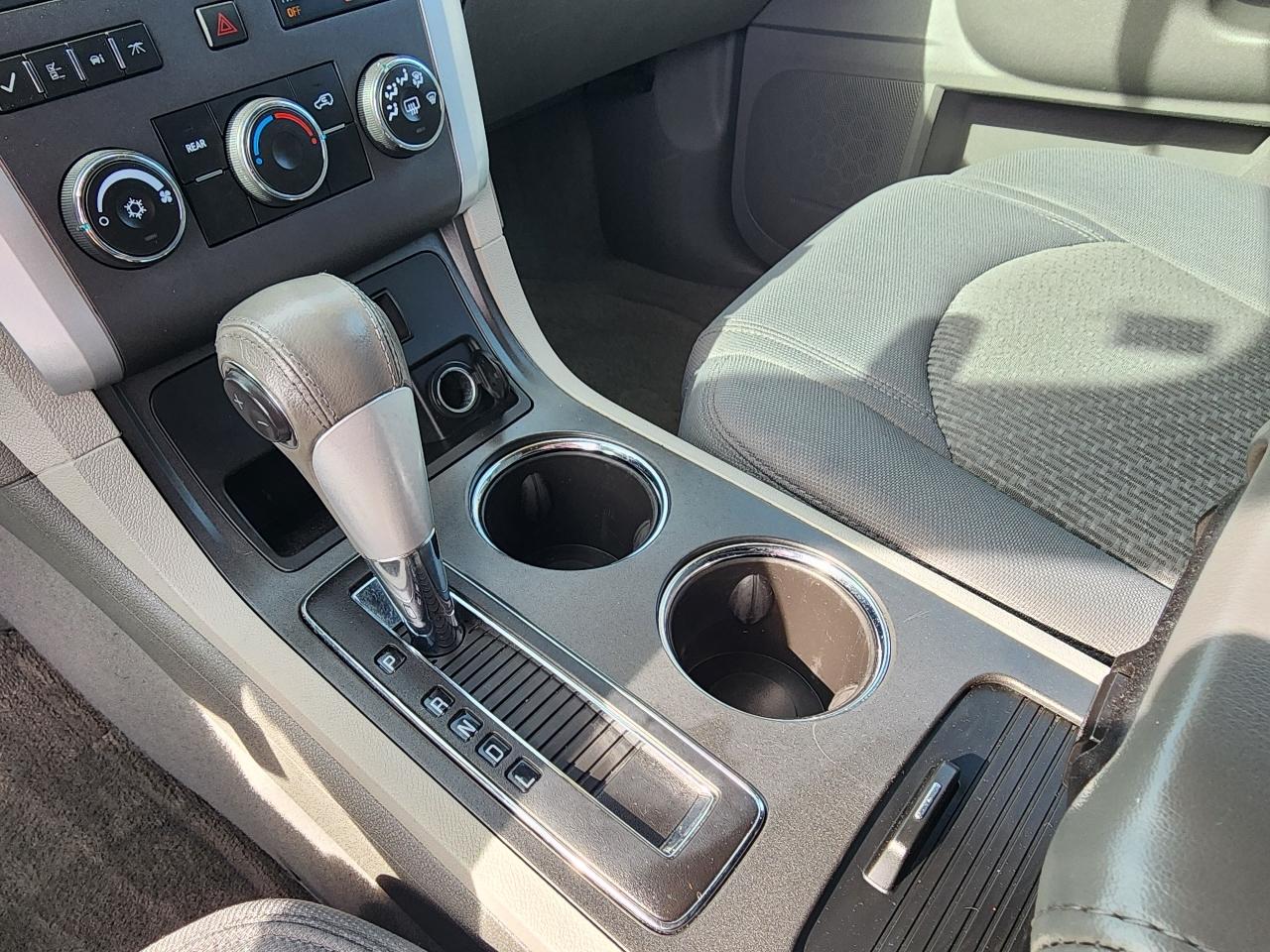 Chevrolet Traverse LT AWD 2012