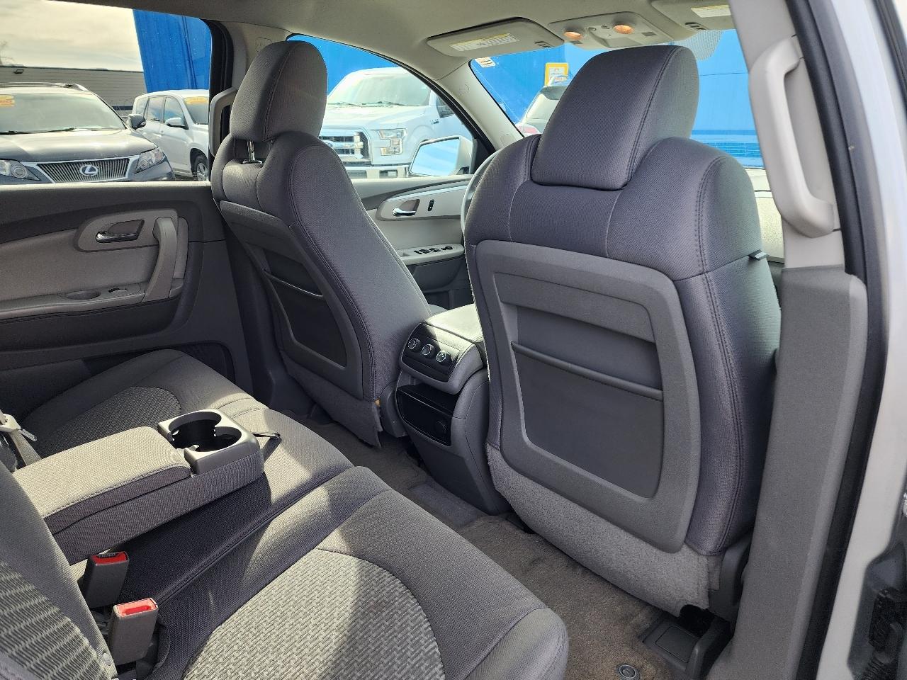 Chevrolet Traverse LT AWD 2012